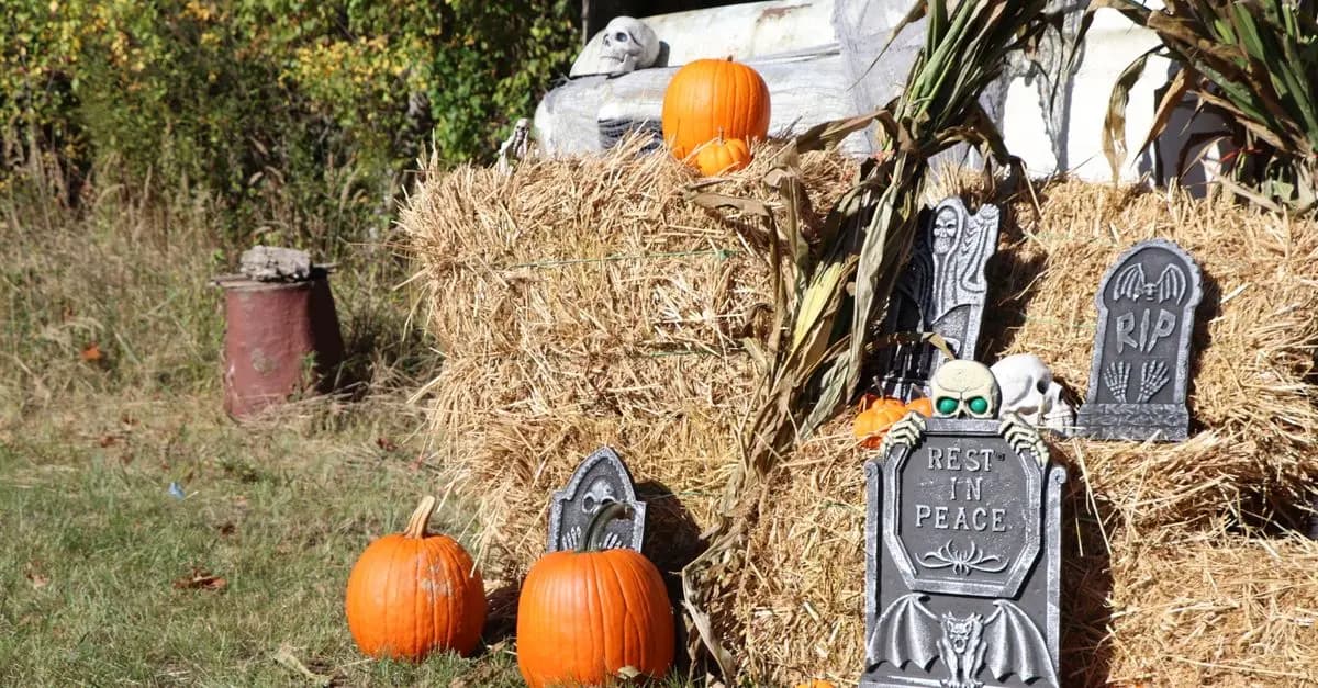 Comment intégrer les citrouilles et fantômes dans vos décorations